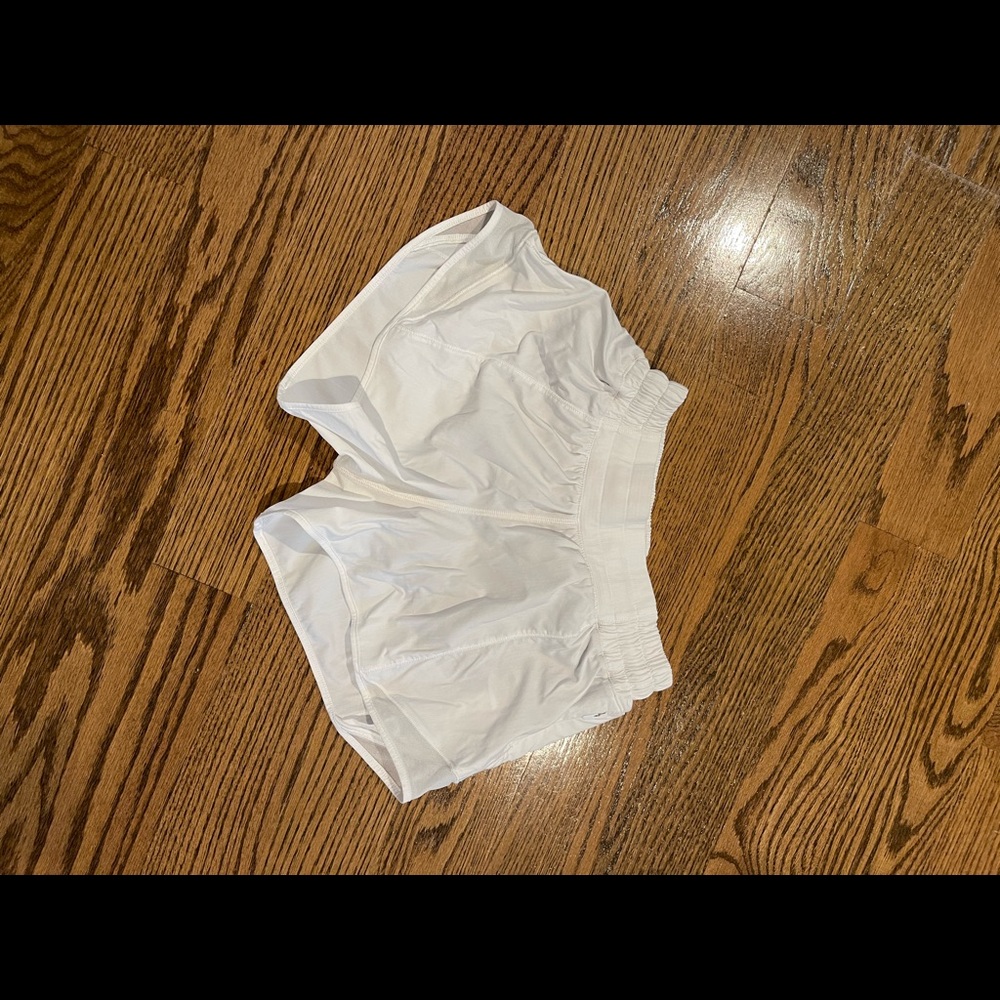 4” hotty hot shorts